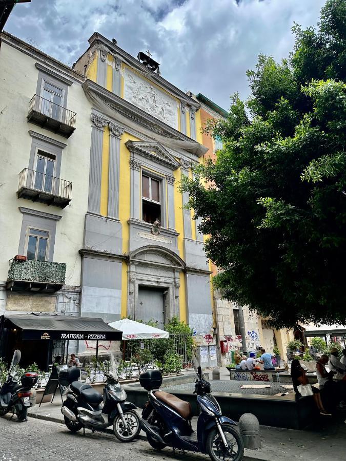 La Casa Di Elisa Apartment Napoli Exterior foto